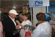 תמונה שצולמה להמחשת העבודות של "בבית"-שרותי עזרה לקשיש - 1 שירותי סיעוד לנכים