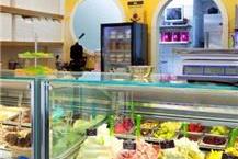 מגוון גדול של גלידה