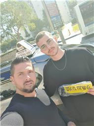 תמונה שצולמה להמחשת העבודות של יהודה מורה נהיגה תמונה של יהודה מורה נהיגה