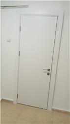 תמונה של עולם הדלתות אלון