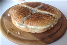 תמונה שצולמה להמחשת העבודות של דניאל קינוחים כריכים