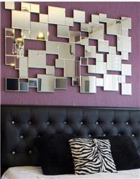 תמונה שצולמה להמחשת העבודות של איכות הזכוכית מראה מעוצבת