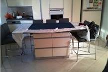 תמונה שצולמה להמחשת העבודות של אבי הנגר מגוון עבודות מעץ