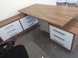 תמונה שצולמה להמחשת העבודות של י. מזרחי ריהוט משרדי תמונה של י. מזרחי ריהוט משרדי