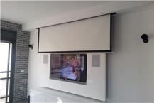 תמונה שצולמה להמחשת העבודות של טכטיקה אוטומציה בע"מ מערכות לקולנוע ביתי