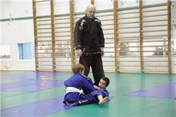 תמונה שצולמה להמחשת העבודות של mma ג'וג'יטסו ברזילאי - 2  אומנויות לחימה