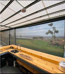 תמונה שצולמה להמחשת העבודות של א.י ברזנטים - 2 תמונה של א.י ברזנטים