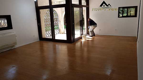 תמונה שצולמה להמחשת העבודות של שפיץ נקיונות ניהול נכסים וועדי בתים