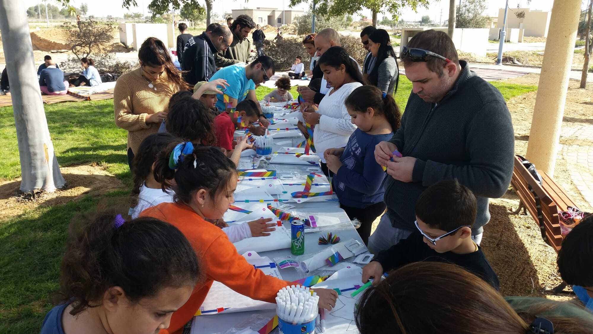 תמונה שצולמה להמחשת העבודות של חוויה בטבע טיולי לילה לאור עששיות תמונה של חוויה בטבע טיולי לילה לאור עששיות