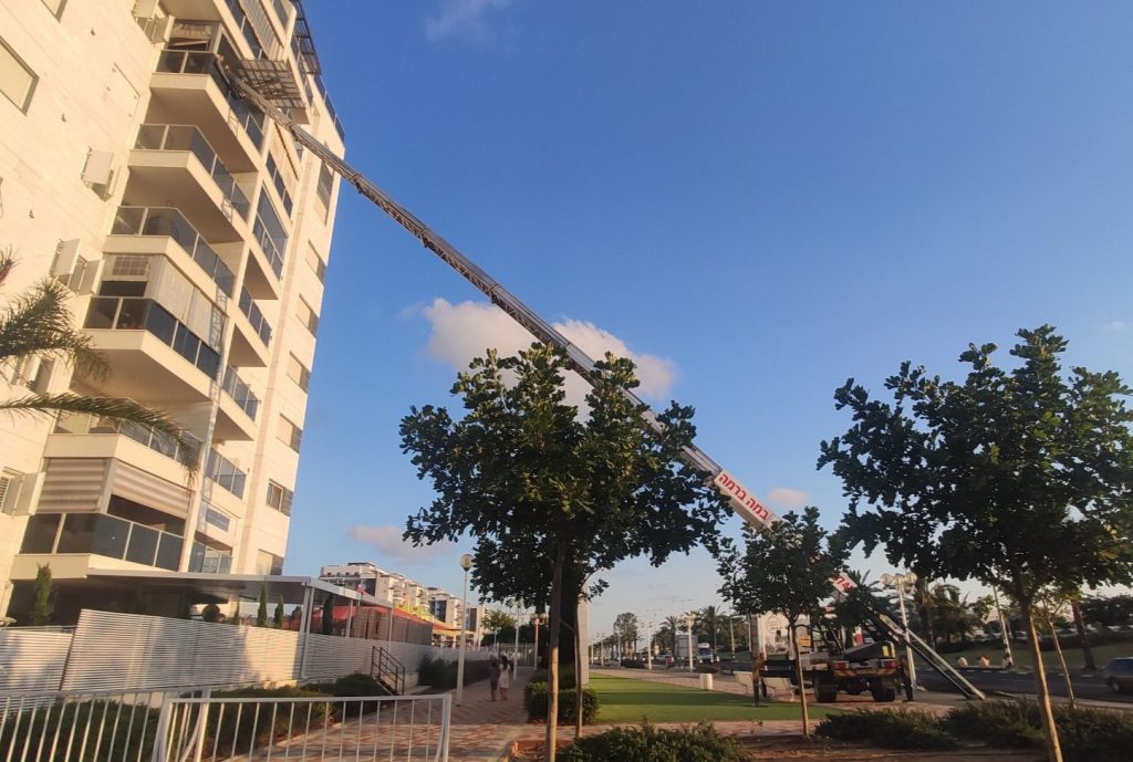 תמונה שצולמה להמחשת העבודות של במה ברמה-פתרונות הרמה לכל מטרה תמונה של במה ברמה-פתרונות הרמה לכל מטרה
