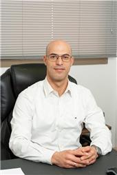 תמונה של צביקה עוזרי - משרד עורכי דין