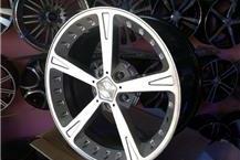 תמונה שצולמה להמחשת העבודות של פנצ'ריית דורון לדרך חילוץ ותיקוני דרך