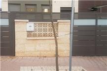 תמונה שצולמה להמחשת העבודות של אמון שערים ומעקות בע"מ תמונה של אמון שערים ומעקות בע"מ