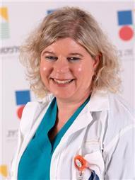 תמונה של פרופ' יסמין מאור - מנהלת היחידה למחלות זיהומיות -וולפסון