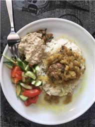 תמונה שצולמה להמחשת העבודות של על הדרך מיכאלי בשרים וסטקיות