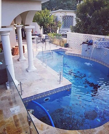 תמונה שצולמה להמחשת העבודות של יחיאל גלאס תמונה של יחיאל גלאס