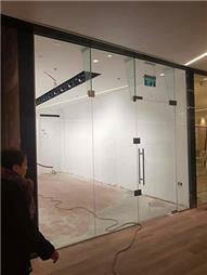 תמונה של יחיאל גלאס