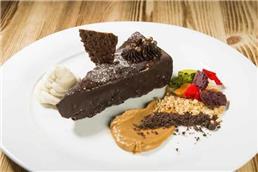 תמונה שצולמה להמחשת העבודות של קרנווין Carnevin קינוחים