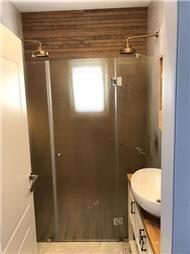 תמונה של גלאס האווס