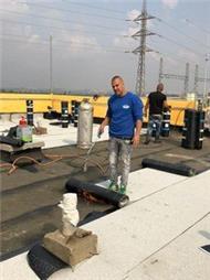 תמונה של איטום אזרד ובניו בע״מ