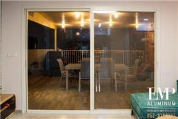 תמונה שצולמה להמחשת העבודות של EMP אלומיניום תמונה של EMP אלומיניום