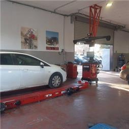 תמונה של "מוסך הנטר וויל אליימנט"