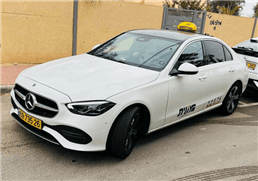 תמונה של המונית של רותם דאור