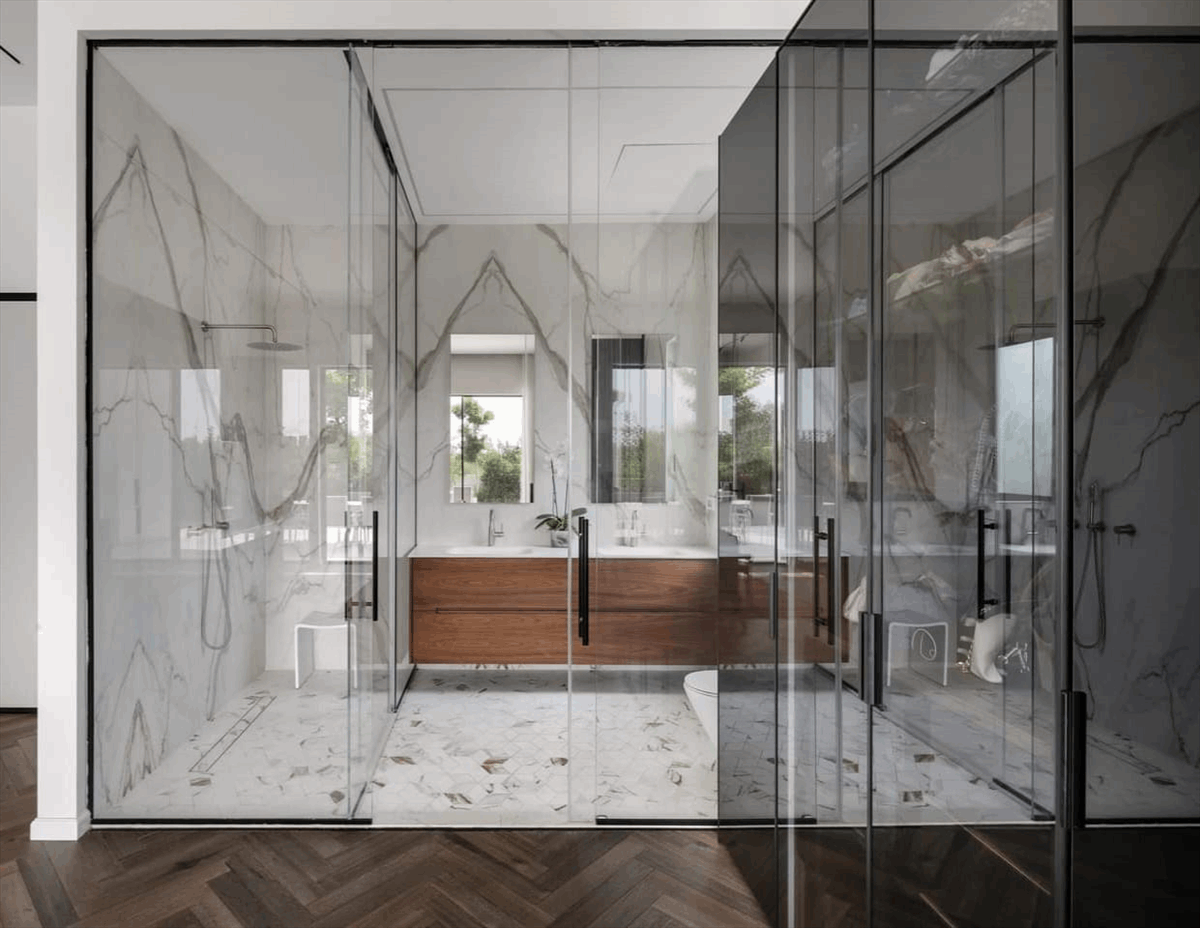 תמונה שצולמה להמחשת העבודות של W - GLASS תמונה של W - GLASS