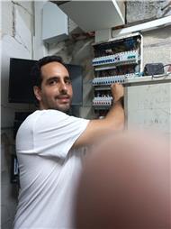 תמונה של Safe port - חשמלאי מוסמך