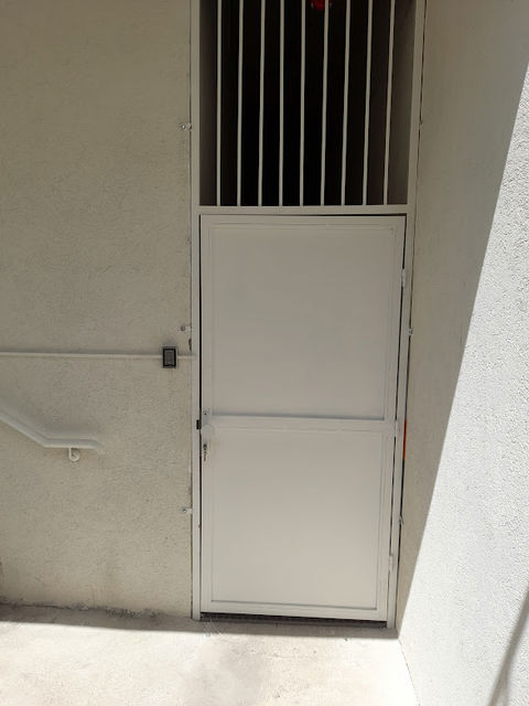 תמונה שצולמה להמחשת העבודות של מסגריית הפתרון תמונה של מסגריית הפתרון