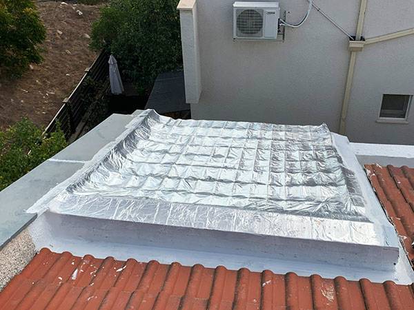 תמונה שצולמה להמחשת העבודות של חלבי וסים לאיטום תמונה של חלבי וסים לאיטום