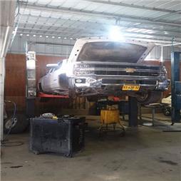 תמונה שצולמה להמחשת העבודות של מוסך ראאד וויסאם- מכונאות רכב ופחחות רכב תמונה של מוסך ראאד וויסאם- מכונאות רכב ופחחות רכב