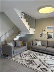 תמונה של MERVAL - רהיטים יפים