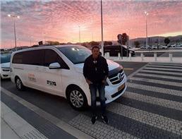 תמונה של שלומי מוניות VIP