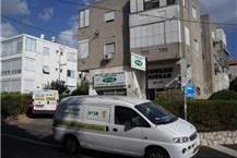 תמונה שצולמה להמחשת העבודות של אריה שרותי כביסה - 3 גיהוץ בדים