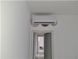 תמונה שצולמה להמחשת העבודות של אייר קולס תמונה של אייר קולס