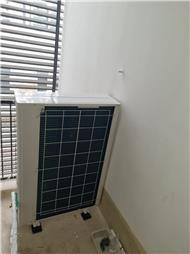 תמונה שצולמה להמחשת העבודות של אייר קולס תמונה של אייר קולס