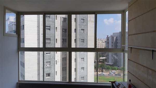 תמונה שצולמה להמחשת העבודות של א.מ אלומיניום תמונה של א.מ אלומיניום