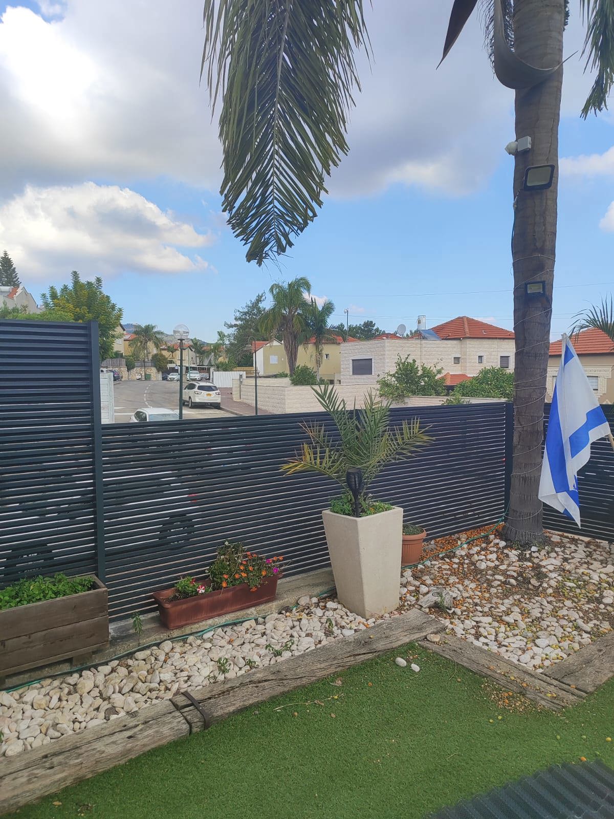 תמונה שצולמה להמחשת העבודות של פליקס עבודות אלומיניום תמונה של פליקס עבודות אלומיניום
