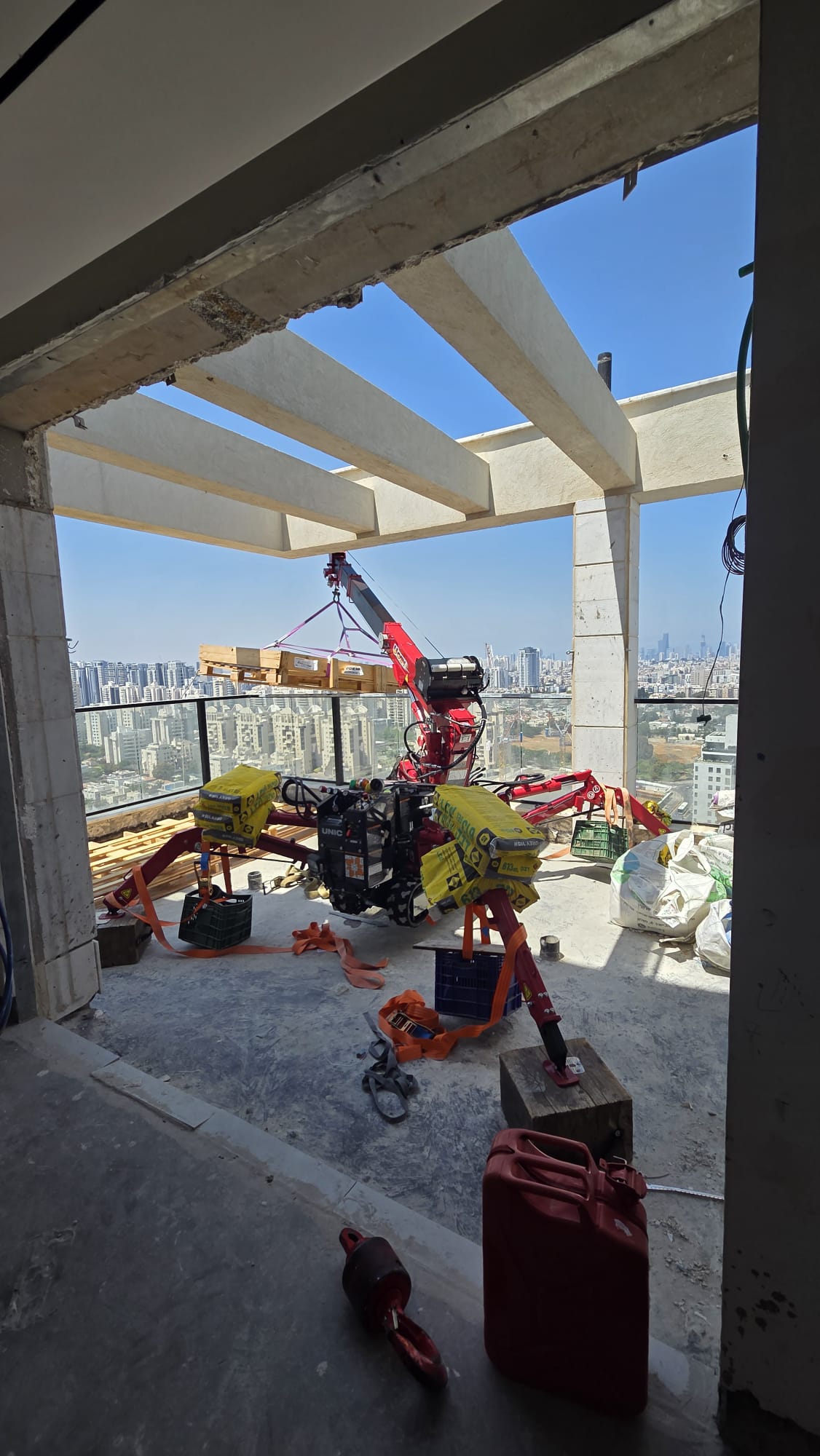 תמונה שצולמה להמחשת העבודות של חברת מנופים תמונה של חברת מנופים