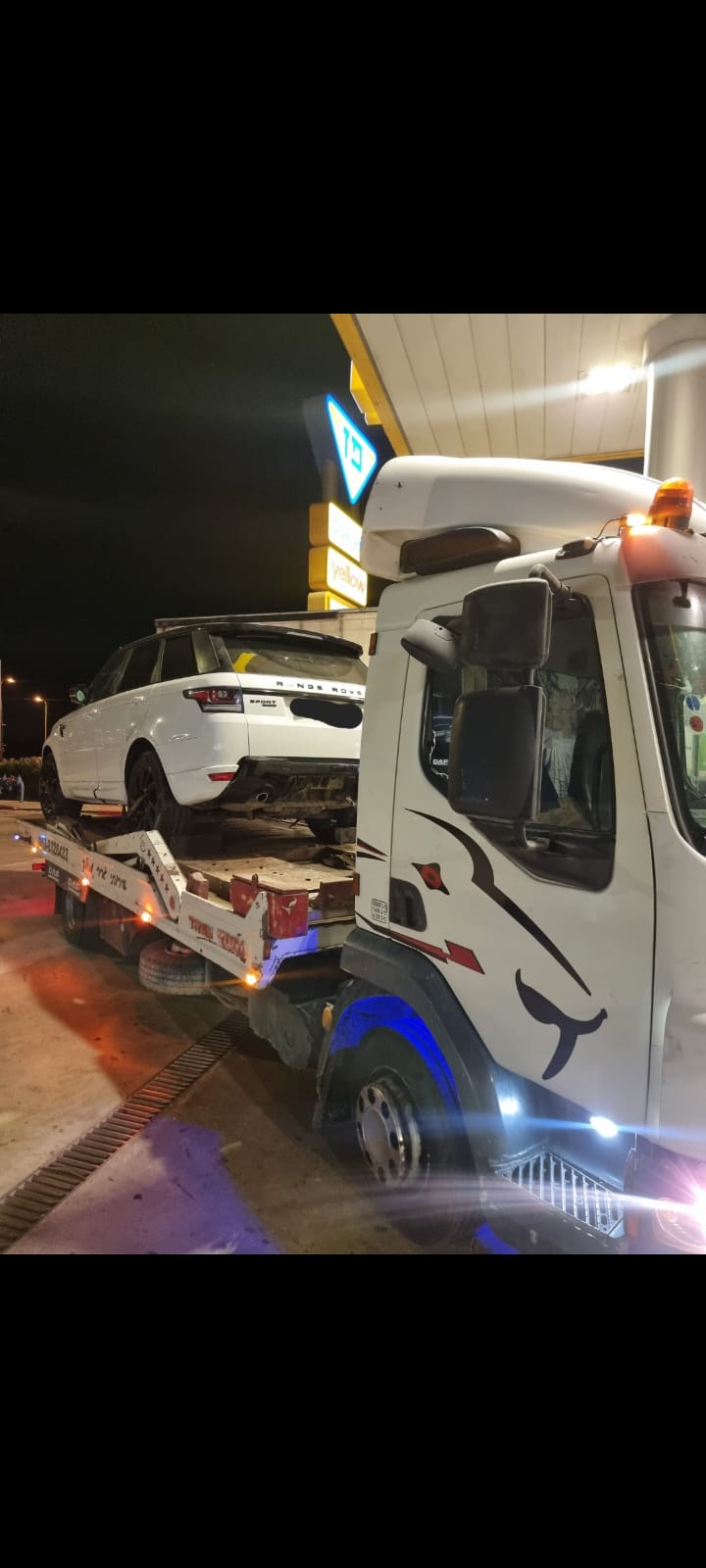 תמונה שצולמה להמחשת העבודות של ראני שירותי גרירה וחילוץ תמונה של ראני שירותי גרירה וחילוץ
