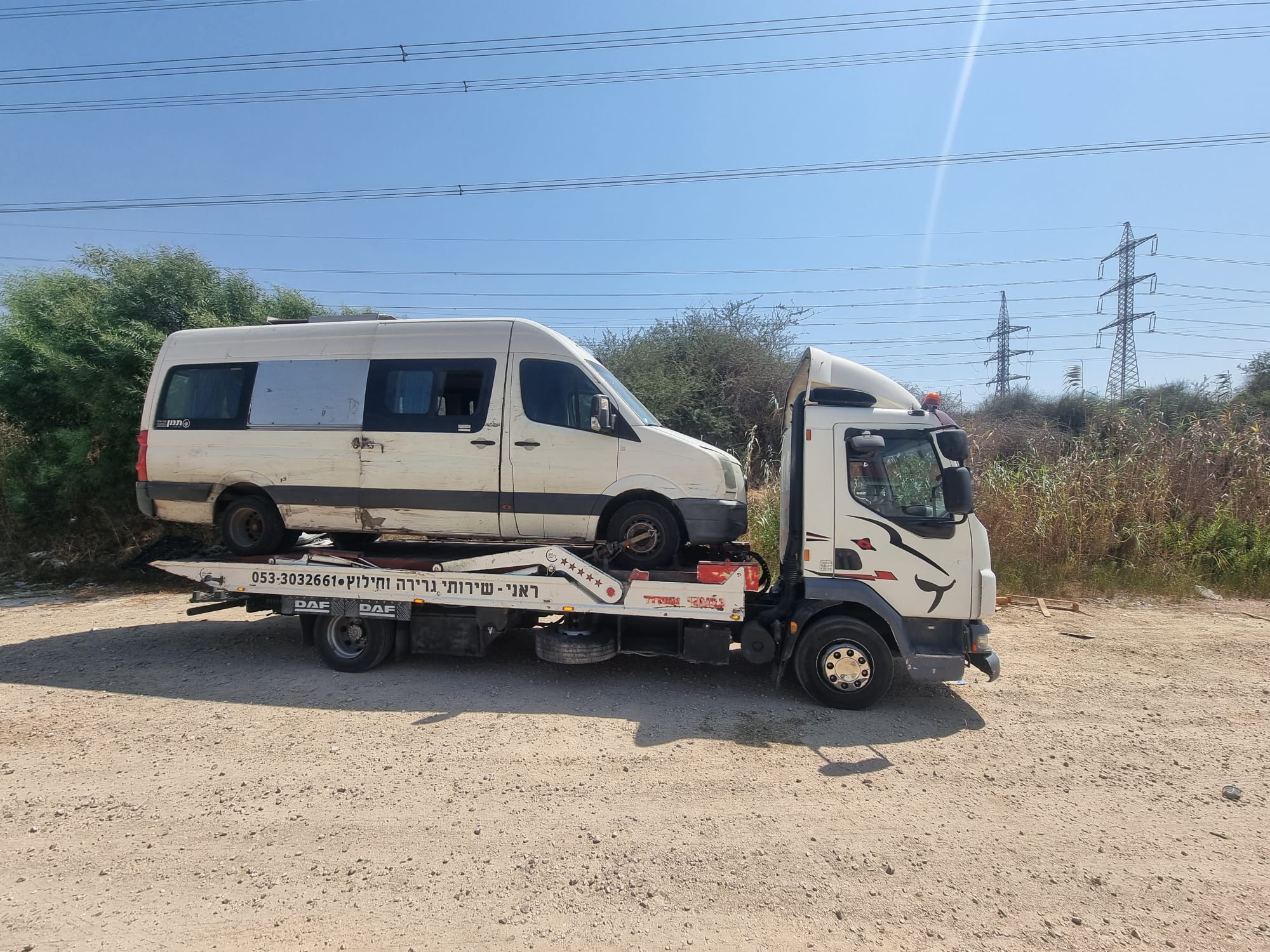 תמונה שצולמה להמחשת העבודות של ראני שירותי גרירה וחילוץ תמונה של ראני שירותי גרירה וחילוץ