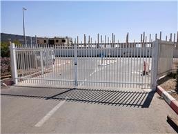 תמונה שצולמה להמחשת העבודות של פרטוש מתכות - עבודות מסגרות כלליות תמונה של פרטוש מתכות - עבודות מסגרות כלליות