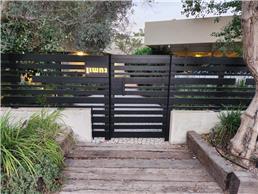 תמונה שצולמה להמחשת העבודות של המרכבה מערכות הצללה וחיפוי מתקדמות - 3 תמונה של המרכבה מערכות הצללה וחיפוי מתקדמות