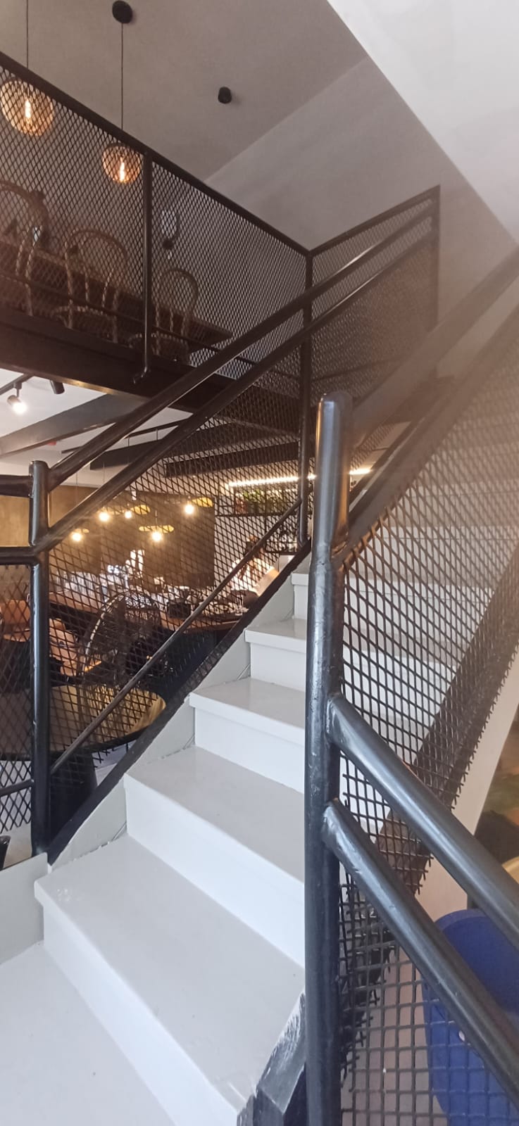 תמונה שצולמה להמחשת העבודות של איירון פאשן תמונה של איירון פאשן