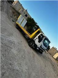 תמונה של גרר גדיר שירותי גרירה וחילוץ