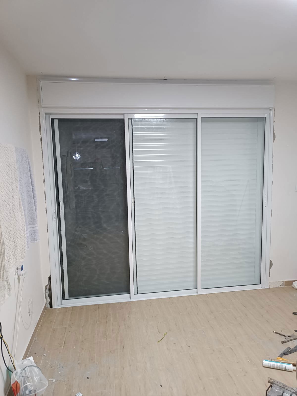 תמונה שצולמה להמחשת העבודות של לירום אלומיניום תמונה של לירום אלומיניום