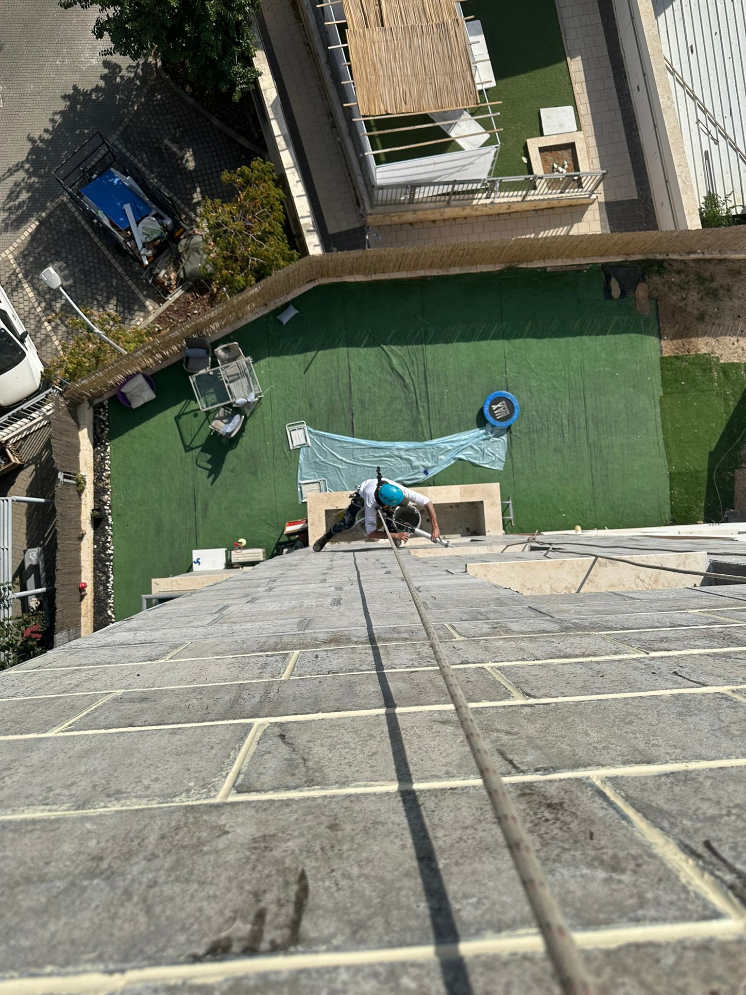 תמונה שצולמה להמחשת העבודות של ראמי איטום תמונה של ראמי איטום