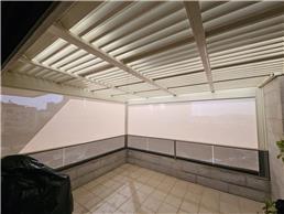 תמונה שצולמה להמחשת העבודות של אורולוקס סוככים והצללות תמונה של אורולוקס סוככים והצללות