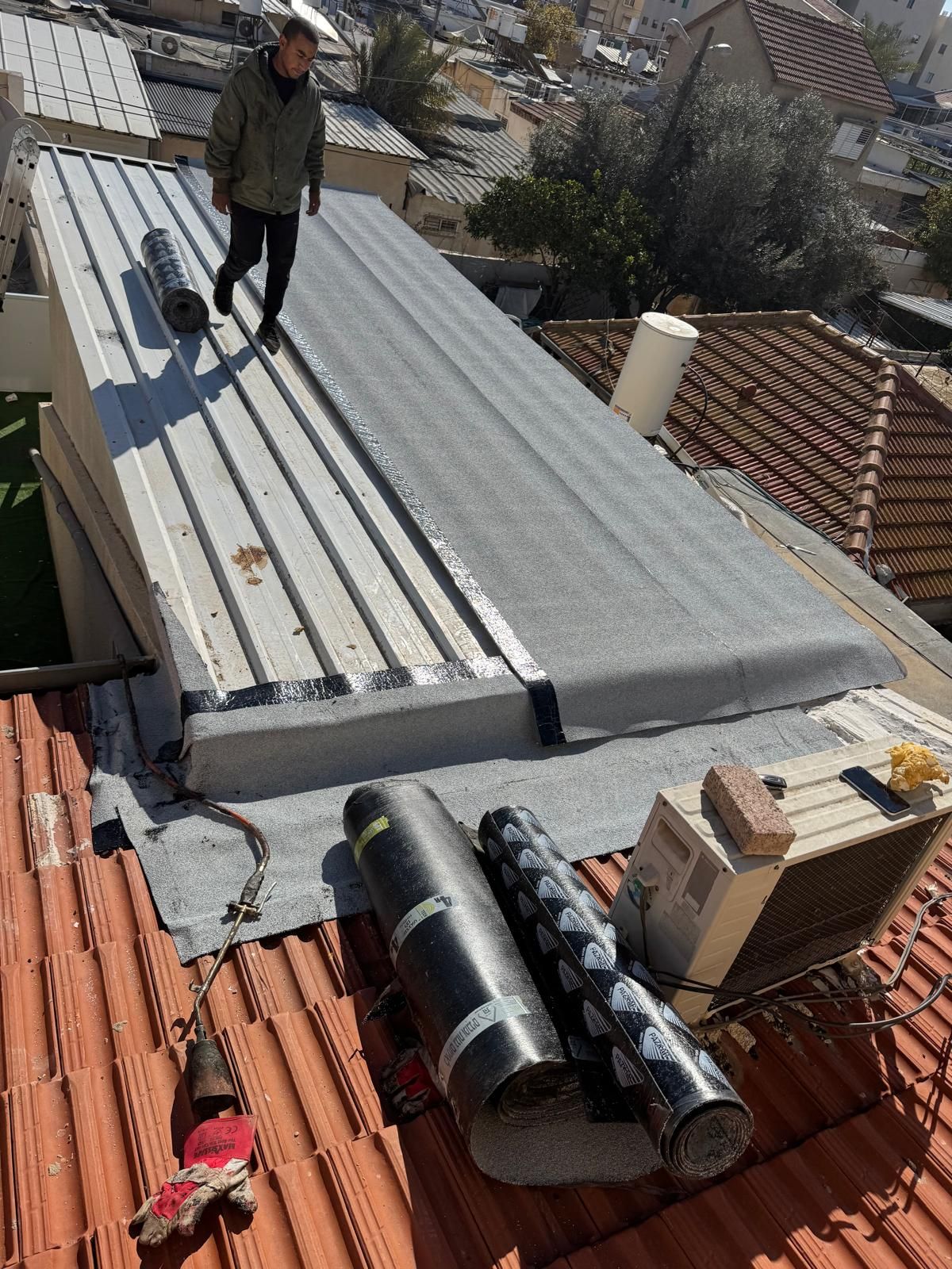 תמונה שצולמה להמחשת העבודות של אלאעסם איטום תמונה של אלאעסם איטום